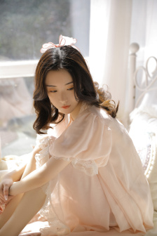 女人一丝丝不挂
